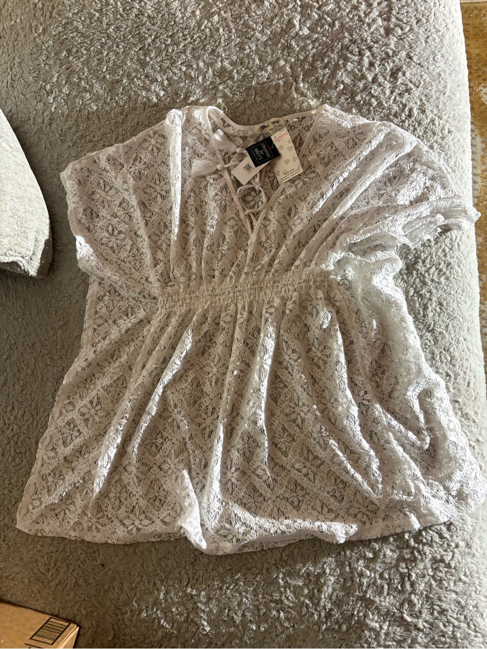Miken Swim White Sheer Crochet Beach Cover-Up - Picture 11 of 11
